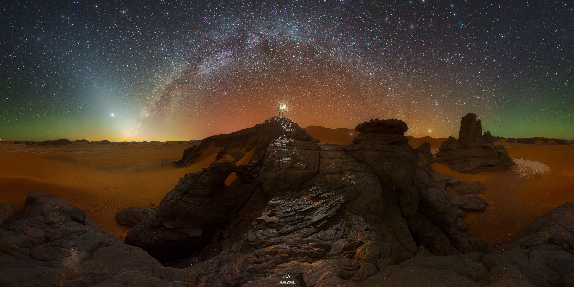 milky-way-algeria-airglow-alex-wides