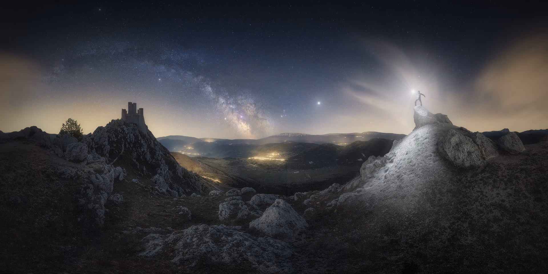 abruzzo-rocca-calascio-milky-way-alex-wides.avif