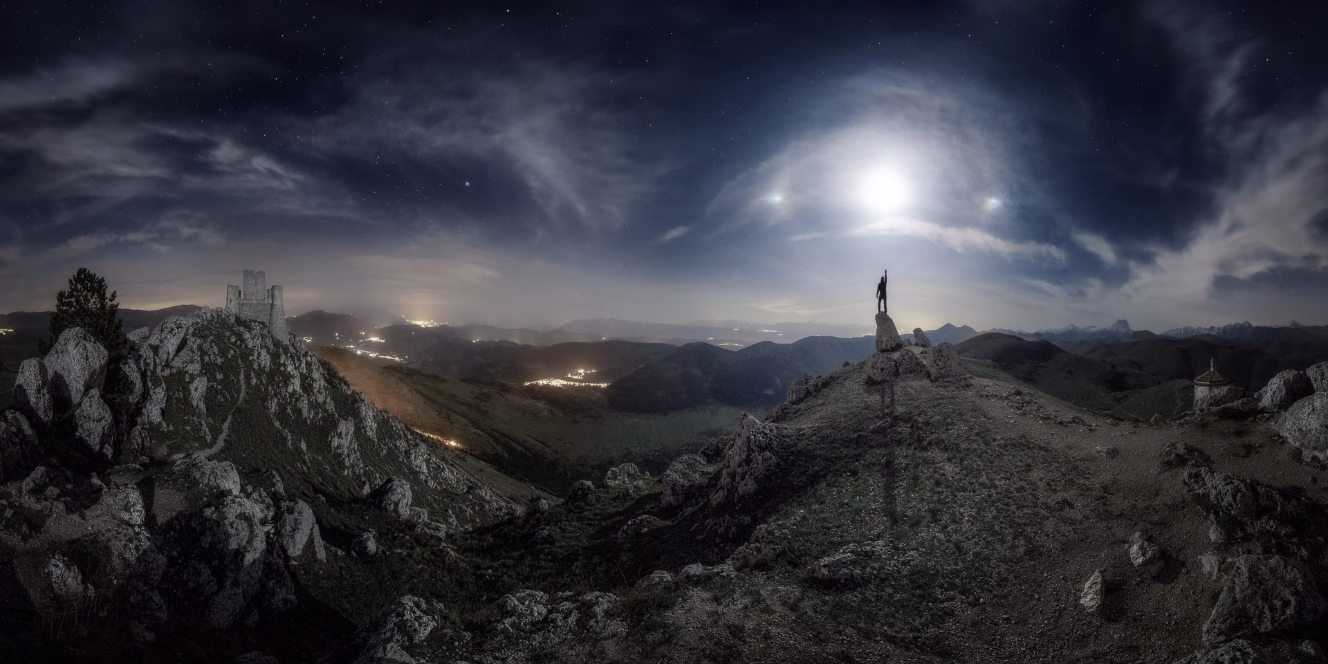 abruzzo-rocca-calascio-moonlight-alex-wides.avif