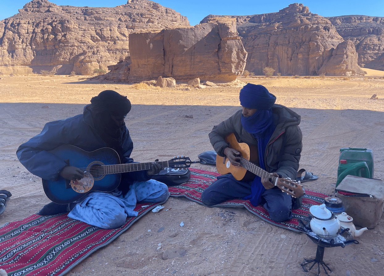 Backstage on the the Sahara photography tour